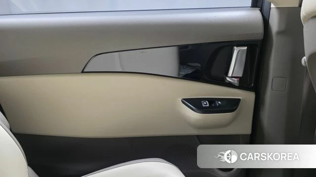 Kia Carnival 4th generation id 4302995 из Кореи 17