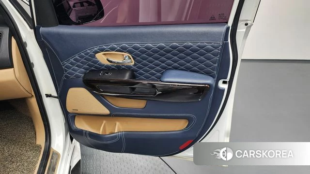Kia The New Carnival id 4482803 из Кореи 17