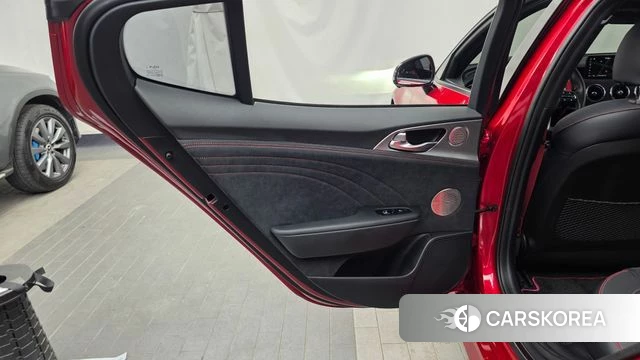 Kia Stinger Meister id 4292786 из Кореи 17