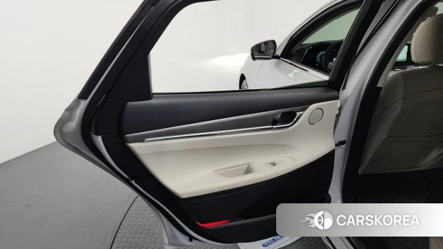 Hyundai The New Grandeur IG id 4267518 из Кореи 17