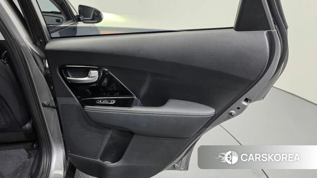 Kia Niro EV id 4445183 из Кореи 17