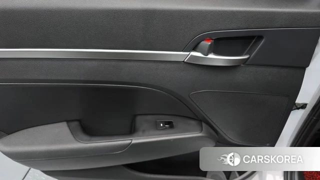 Hyundai The New Avante AD id 4502173 из Кореи 17