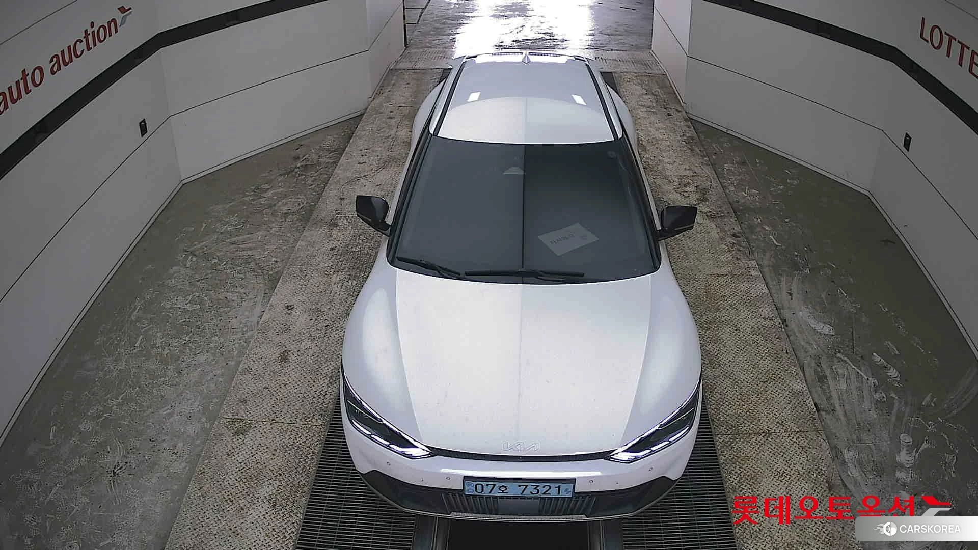 Kia EV6 id 3888405 из Кореи 17