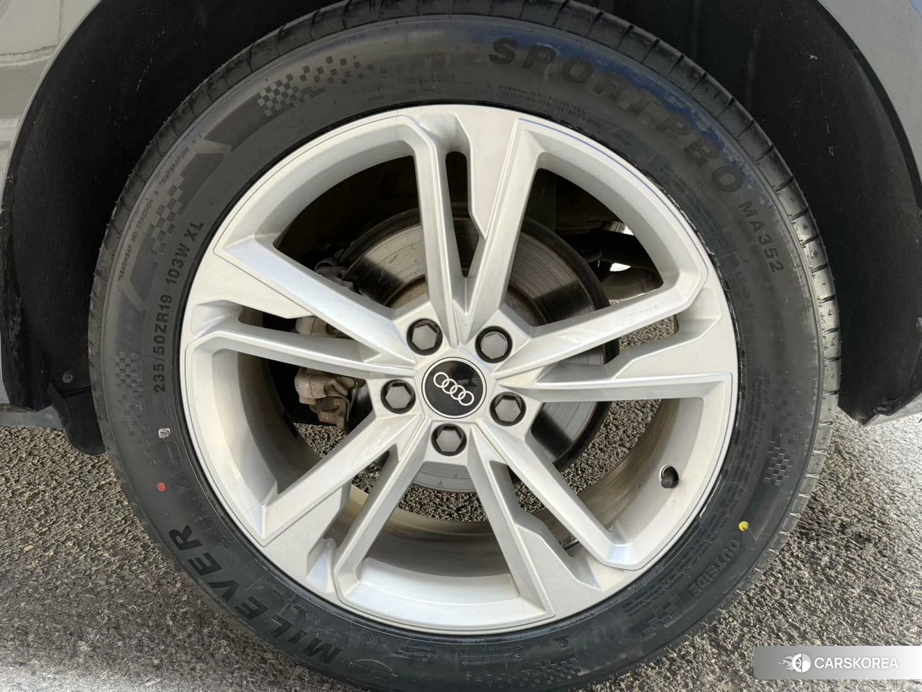 Audi Q3 id 4461225 из Китая 17