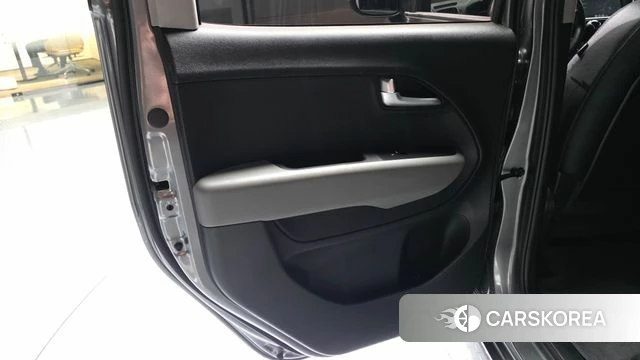 Kia The New Kia Ray id 4898037 из Кореи 17