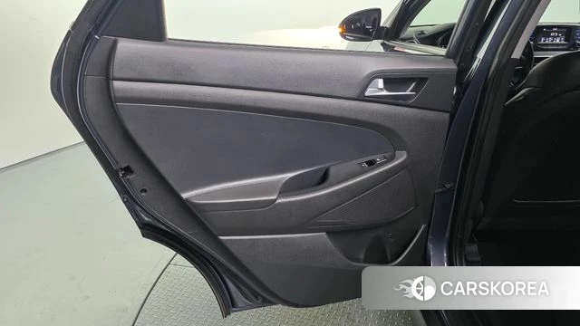 Hyundai All New Tucson id 4203766 из Кореи 17