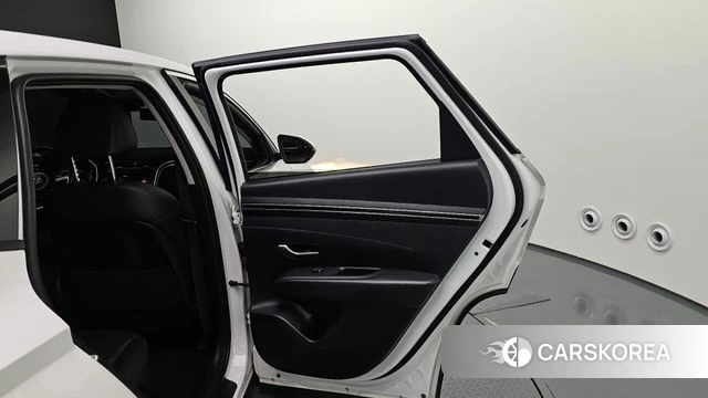 Hyundai Tucson (NX4) id 4470260 из Кореи 17