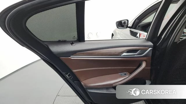 BMW 5 Series (G30) id 4363333 из Кореи 17