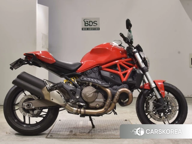 Проданный Ducati MONSTER 821 2014 из Японии