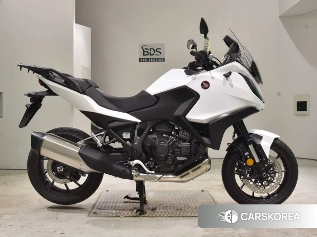 Проданный Honda NT1100 2023 из Японии, фото 2