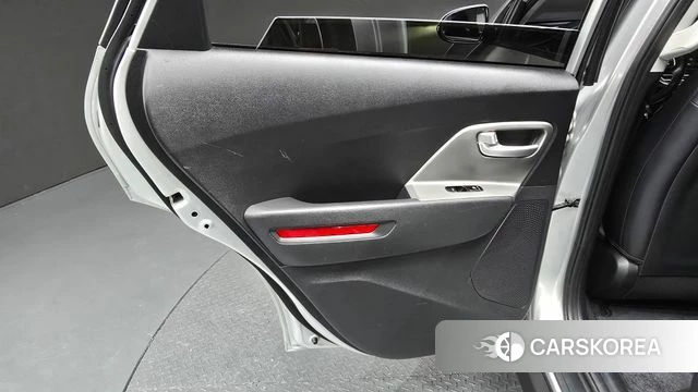 Kia Niro Plus id 4721053 из Кореи 17