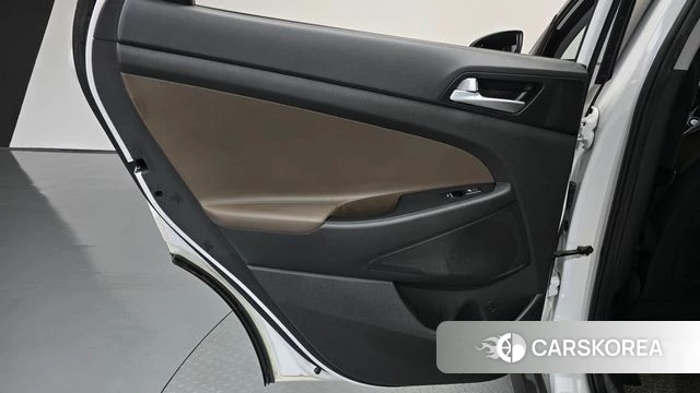 Hyundai All New Tucson id 4536574 из Кореи 17