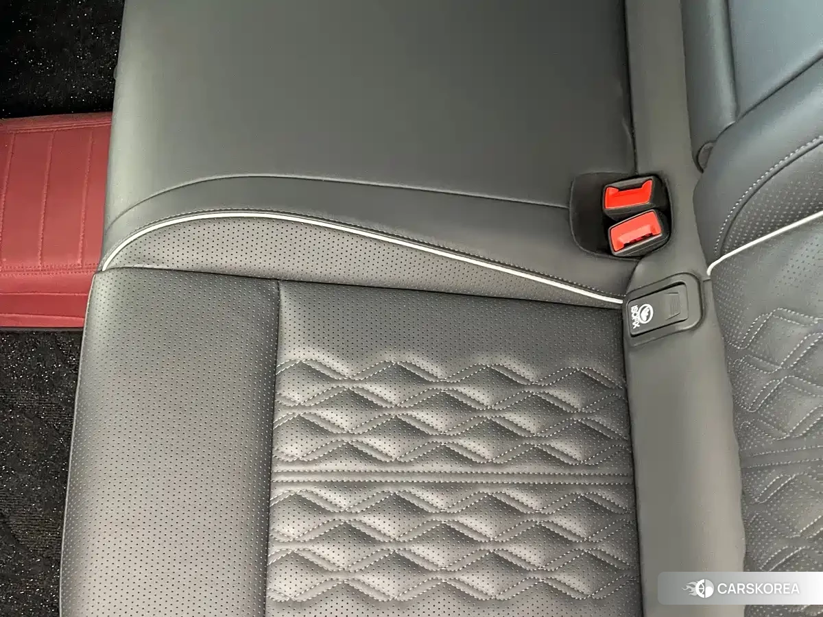 Volkswagen Magotan id 4628272 из Китая 17