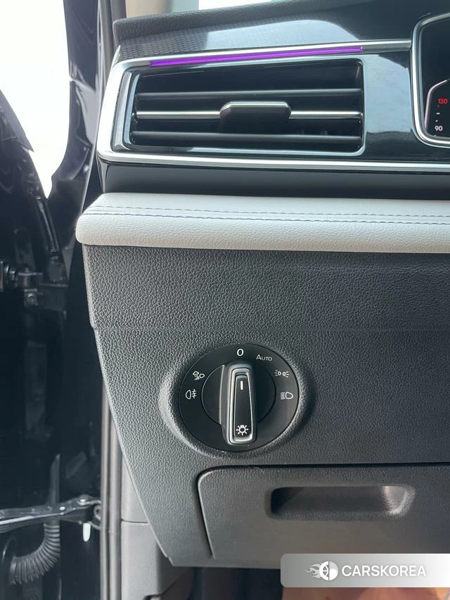 Volkswagen Tiguan L id 4374568 из Китая 17