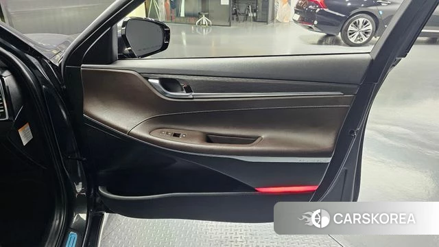 Hyundai Grandeur IG Hybrid id 4465247 из Кореи 17