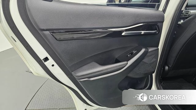 Kia Seltos id 4872015 из Кореи 17