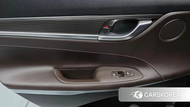 Hyundai Grandeur IG id 4435848 из Кореи 17