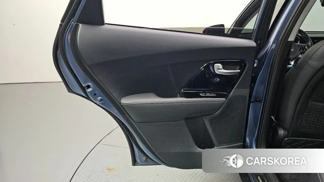 Kia The New Niro id 4267982 из Кореи 17
