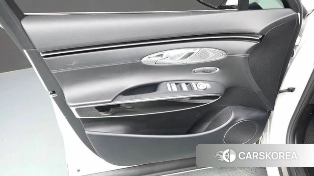 Genesis GV70 id 4444447 из Кореи 17