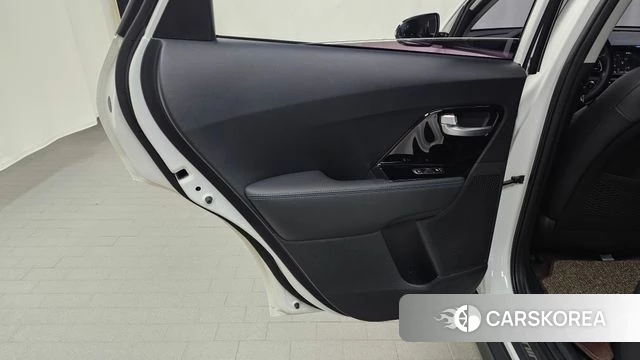 Kia Niro EV id 4435616 из Кореи 17