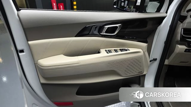 Kia The New Carnival 4th Generation id 4462731 из Кореи 17