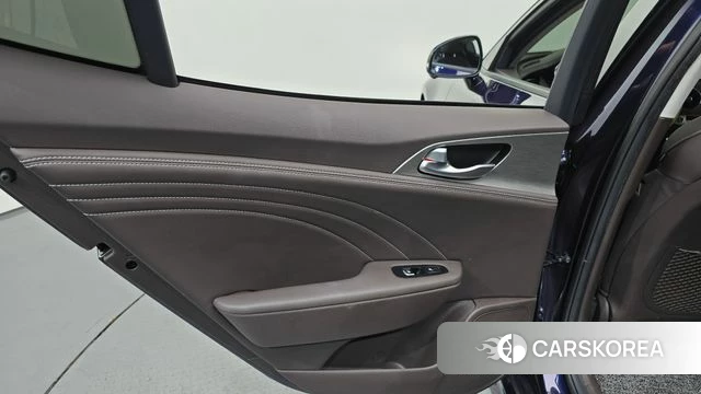 Kia Stinger Meister id 4735573 из Кореи 17