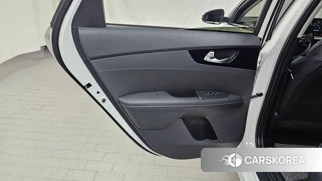 Kia The New K3 2nd generation id 4194973 из Кореи 17