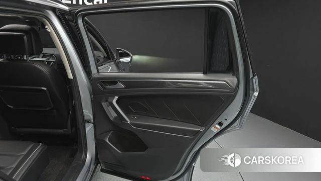 Volkswagen Tiguan Allspace id 4196224 из Кореи 17