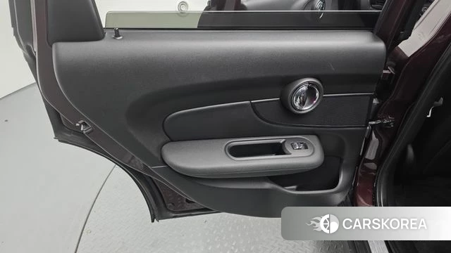 Mini Cooper Clubman id 4684290 из Кореи 17