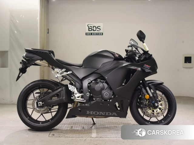 Проданный Honda CBR600RR 2024 из Японии