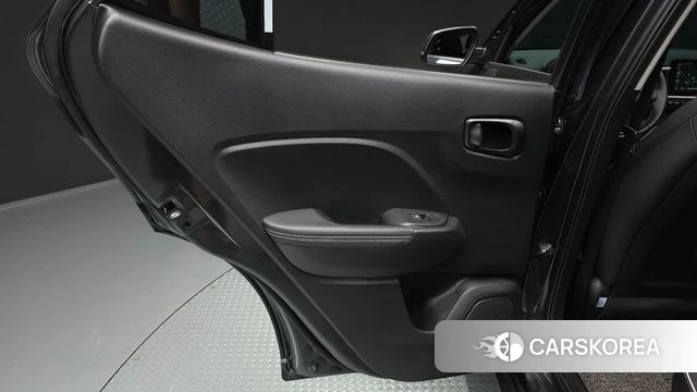 Hyundai Venue id 4721292 из Кореи 17