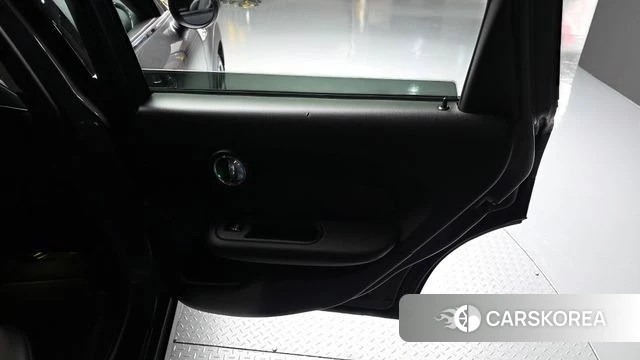 Mini Cooper S Clubman id 4416099 из Кореи 17