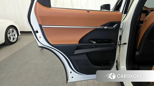 Ssangyong The New Torres id 4201046 из Кореи 17