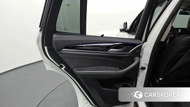 BMW X3 (G01) id 4658433 из Кореи 17