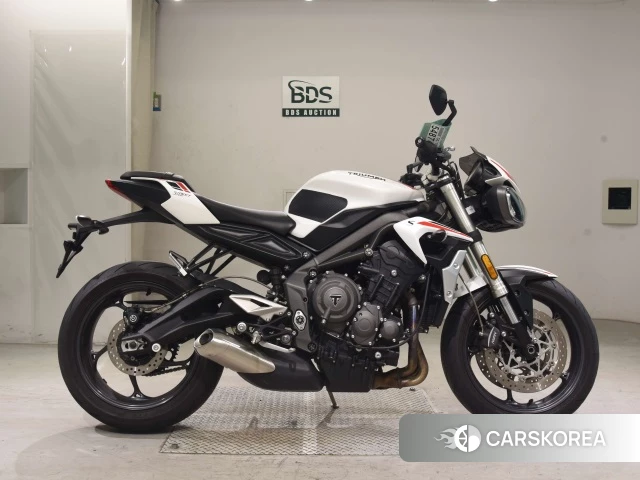 Проданный Triumph STREET TRIPLE 765 S 2021 из Японии