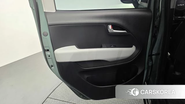 Kia The New Kia Ray EV id 4612137 из Кореи 17