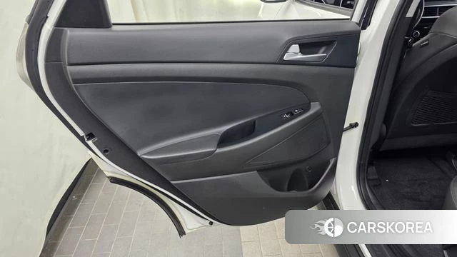 Hyundai All New Tucson id 4483161 из Кореи 17