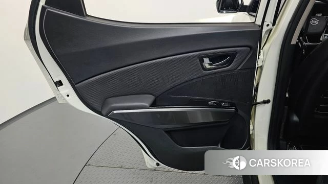 Ssangyong Tivoli Air id 4476255 из Кореи 17