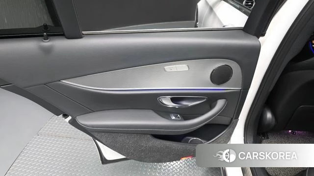 Mercedes-Benz E-Class W213 id 4397954 из Кореи 17