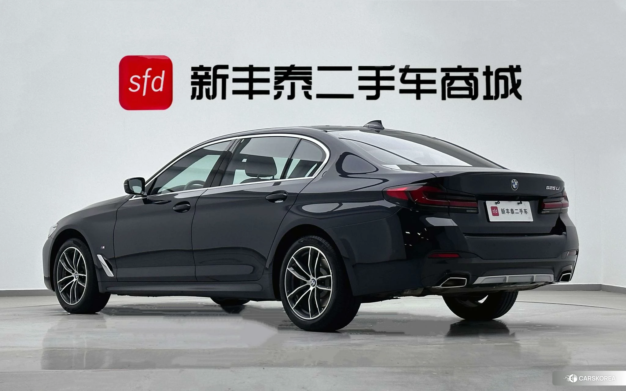BMW 5 series id 4486546 из Китая 17