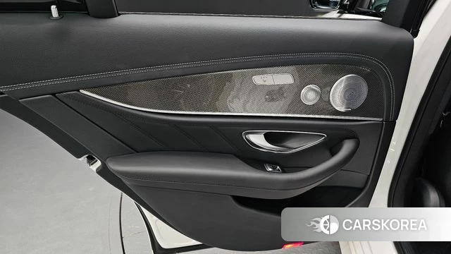 Mercedes-Benz E-Class W213 id 4614943 из Кореи 17
