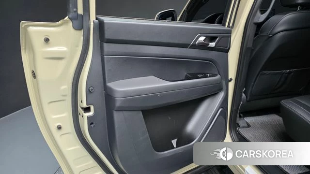 Ssangyong The New Rexton Sports Cannes id 4222765 из Кореи 17