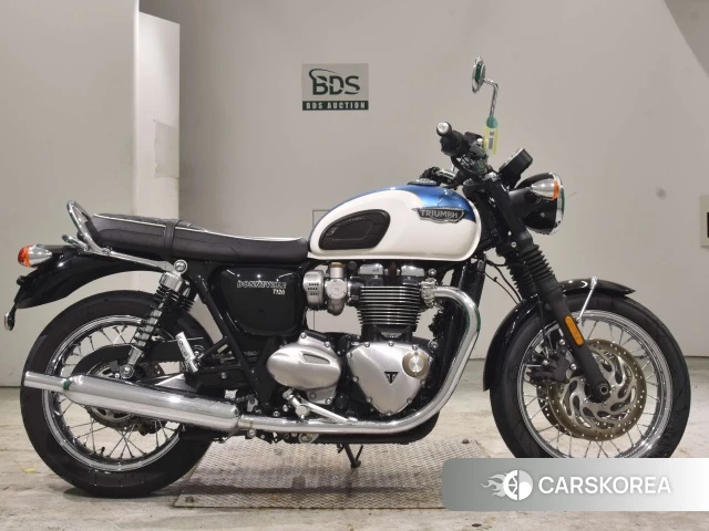 Проданный Triumph BONNEVILLE T120 2021 из Японии, фото 2