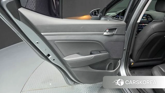 Hyundai The New Avante AD id 4587312 из Кореи 17
