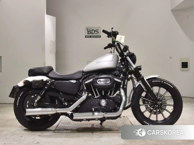 Проданный Harley-Davidson Sportster XL883N 2010 из Японии, фото 2