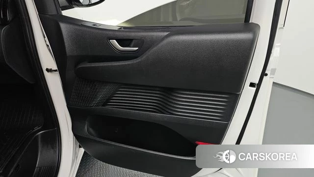 Hyundai Staria id 4863294 из Кореи 17