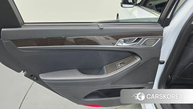 Genesis G80 id 4326100 из Кореи 17