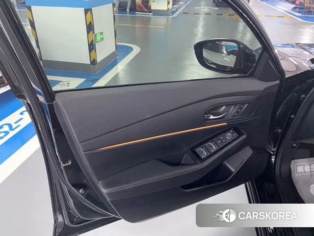 Honda Accord id 4328751 из Китая 17