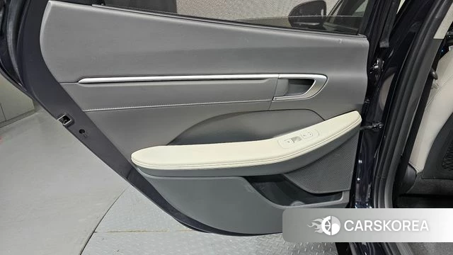 Hyundai Sonata D Edge Hybrid (DN8) id 4248527 из Кореи 17