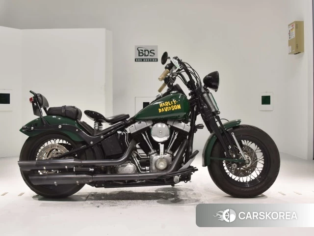 Проданный Harley-Davidson Softail Cross Bones FLSTSB1580 2011 из Японии